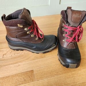 The North Face Men's Chilkat II Luxe Winter Boots Size 11.5